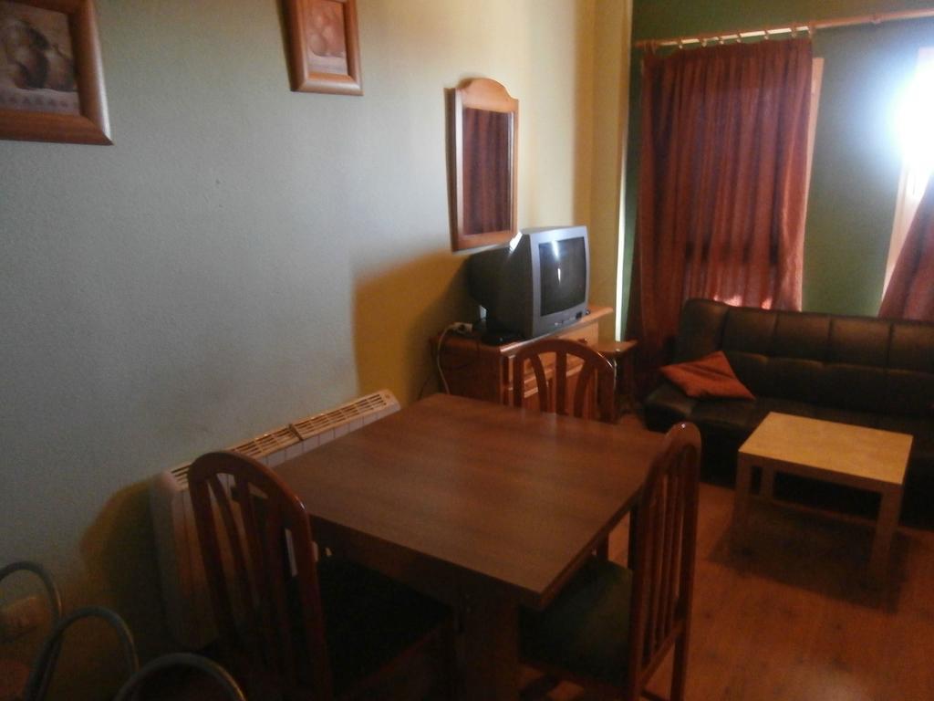 Apartamento Nievesol Con 2 Parking Y Wifi Sierra Nevada Pokoj fotografie